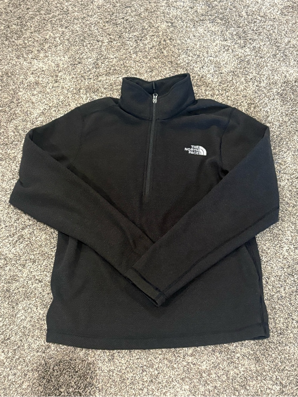 The North Face Men’s Small Black Half-Zip Fleece Pullover